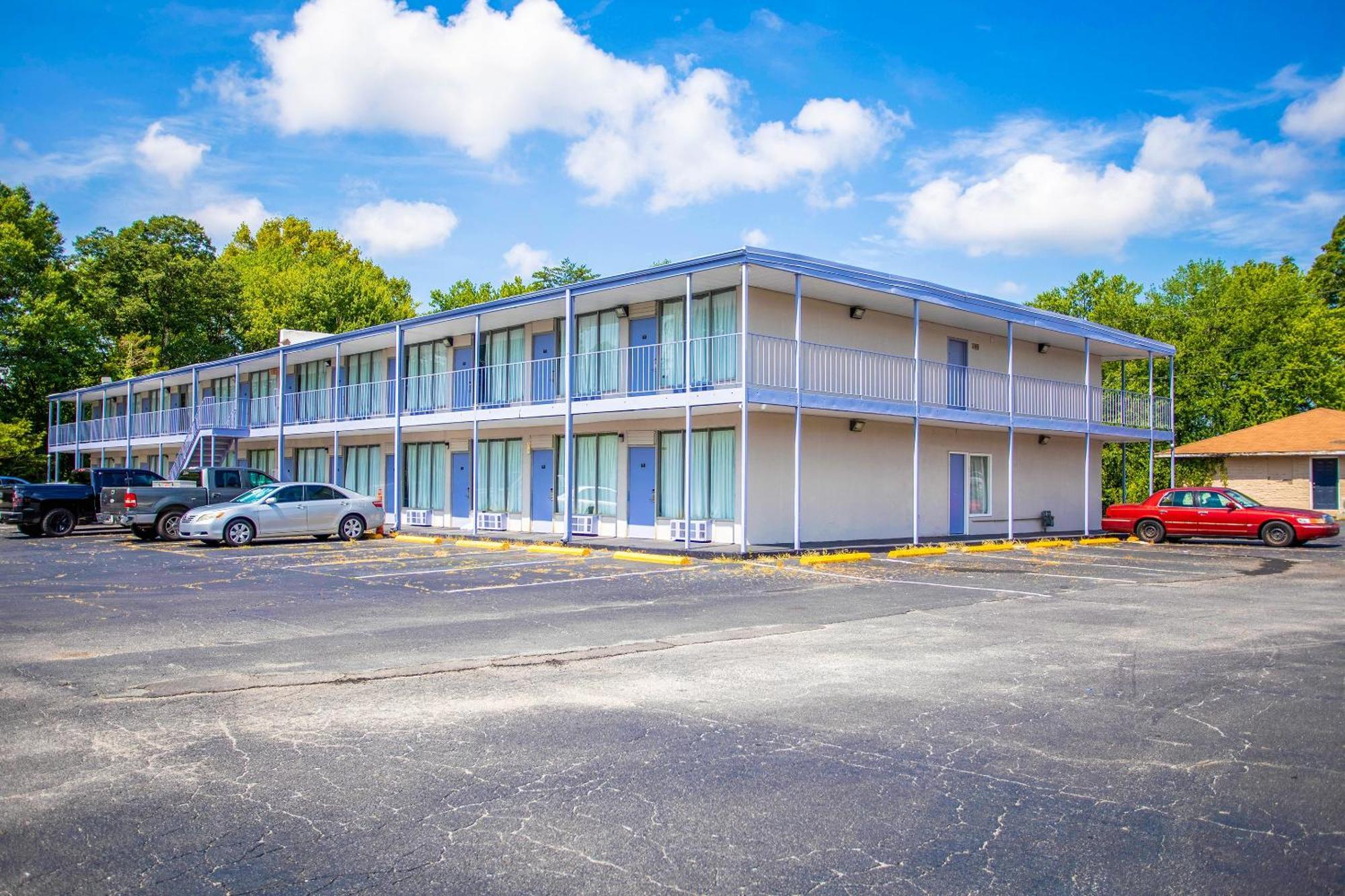 Oyo Inn Kernersville Buitenkant foto